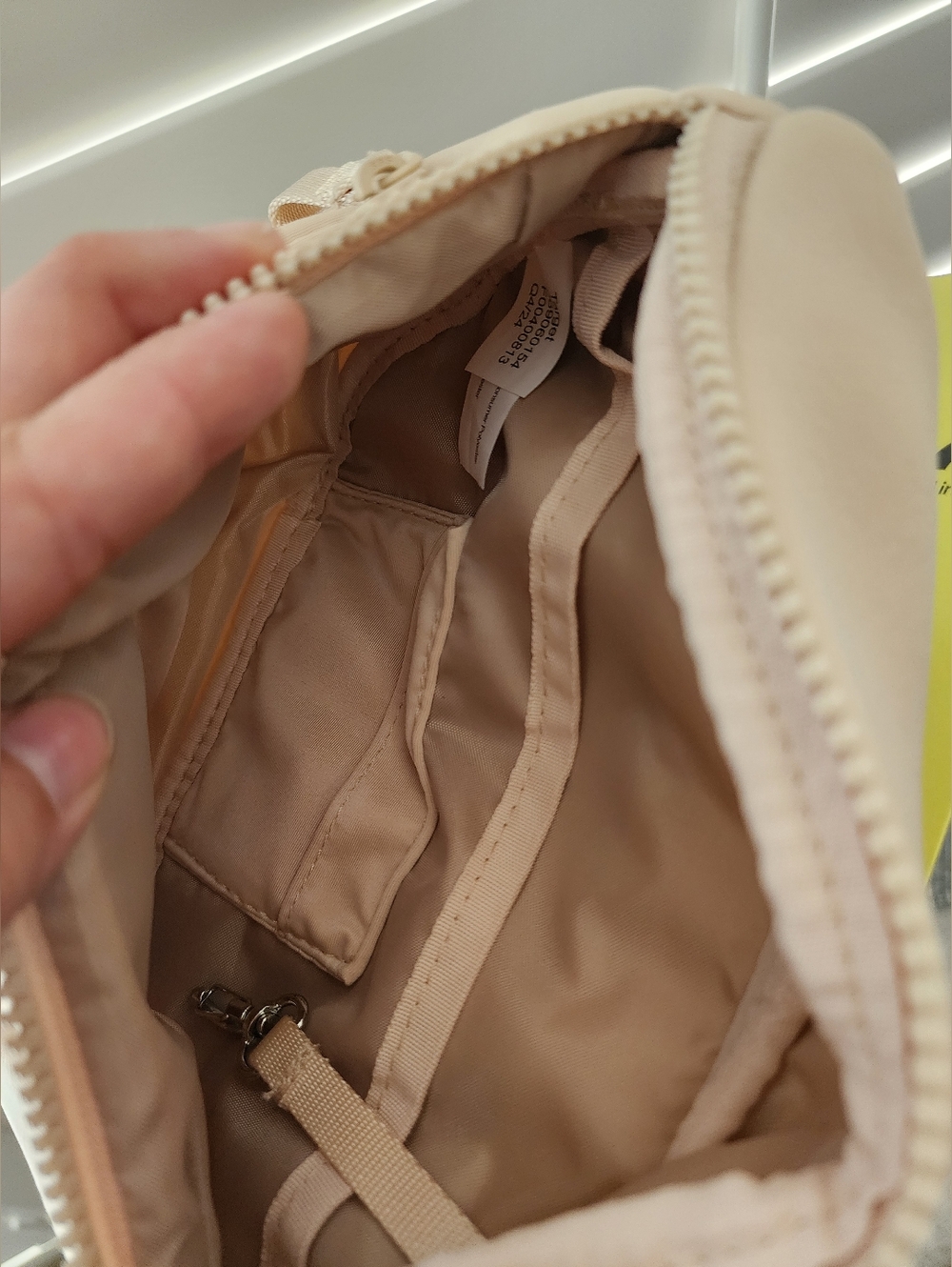 Minimalist Cream Women's Crossbody & Belt Bag NWT - Picture 5 of 7